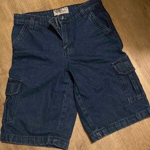 dark blue denim cargo long baggy shorts / jorts